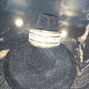 Ladies Quality Costume Ring